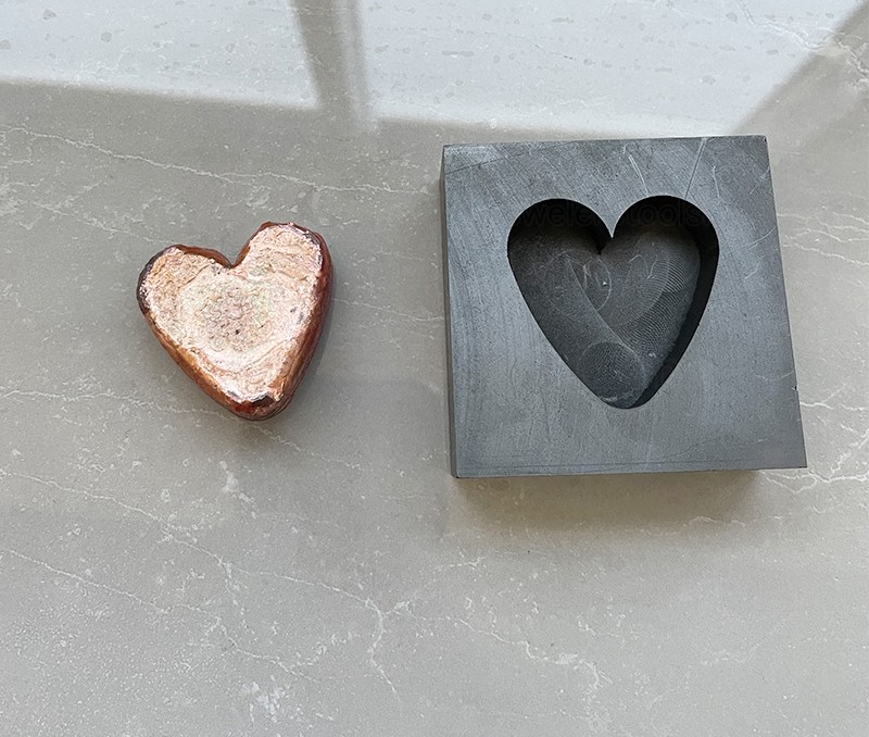 Heart Shape Graphite Ingot Bar Mold Mould Crucible for Melting Gold Silver